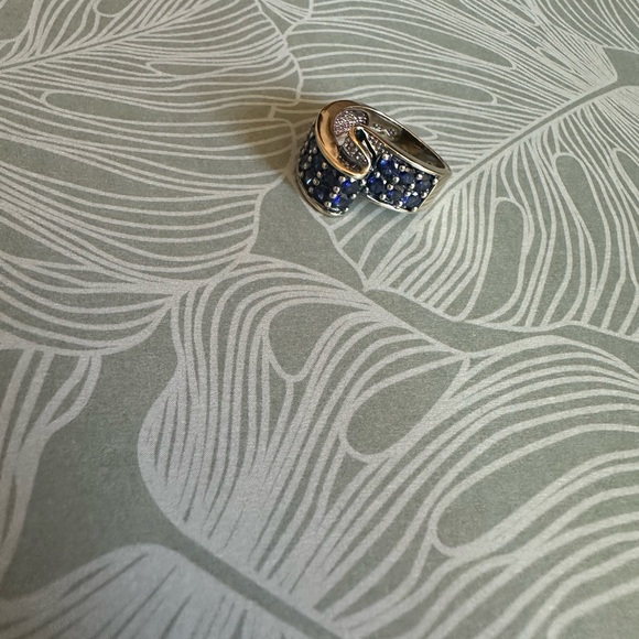 Sapphire Bypass Ring - Picture 9 of 9